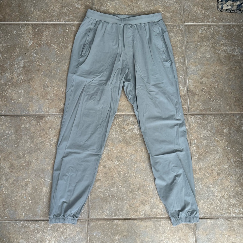 Men’s Lululemon Surge Jogger - Gray